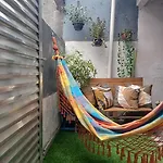 Casinha Linda, 3 Camas P 4 Hospedes Prox Do Metro