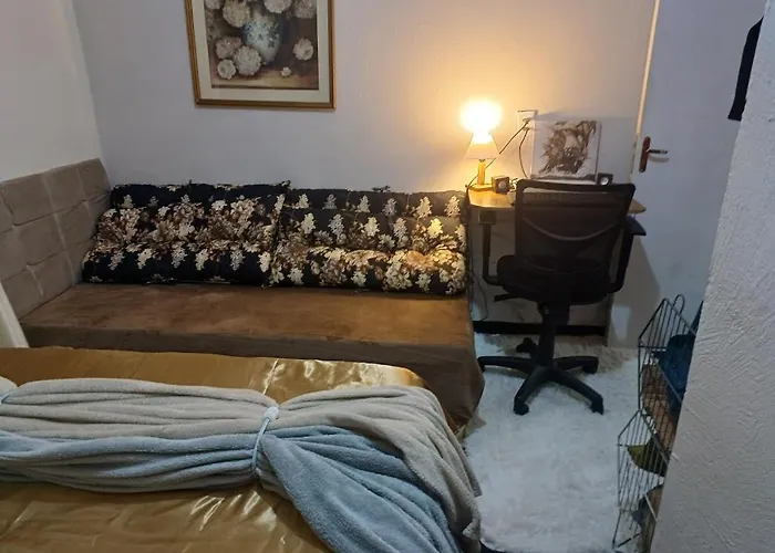 Casinha Linda, 3 Camas P 4 Hospedes Prox Do Metro